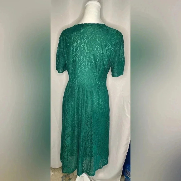 Guang Li collection lace dress - Picture 3 of 3